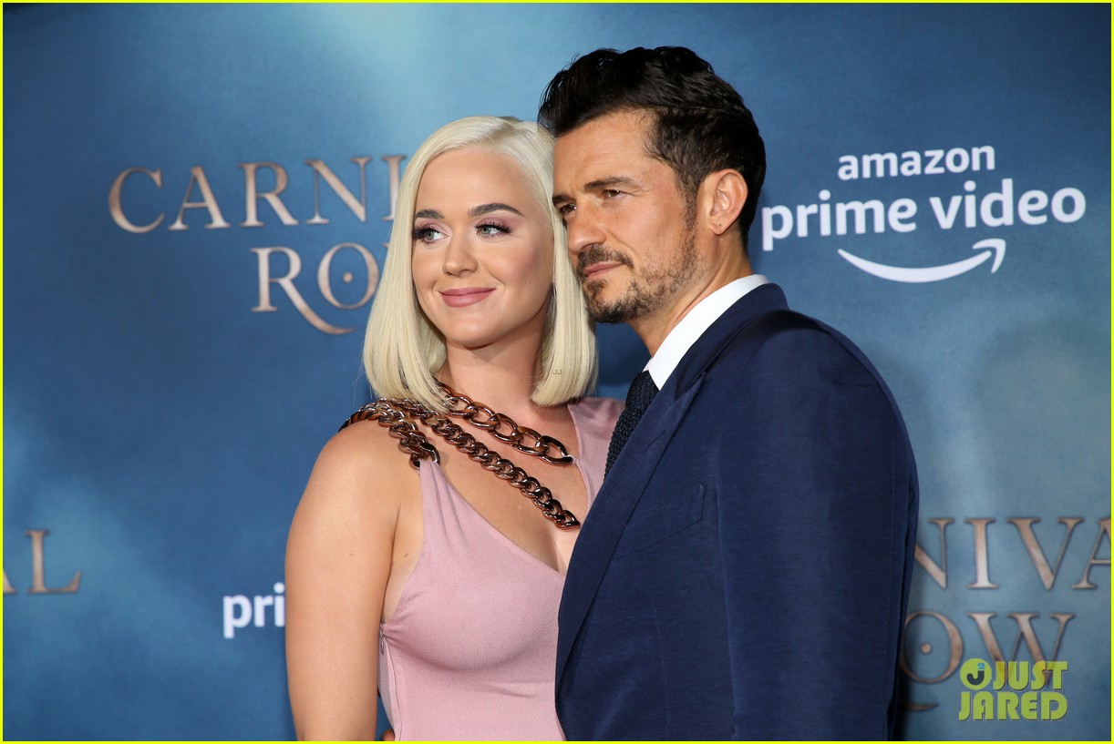 Orlando Bloom Gushes Over Katy Perry in Birthday Tribute Photo 4844895(02)