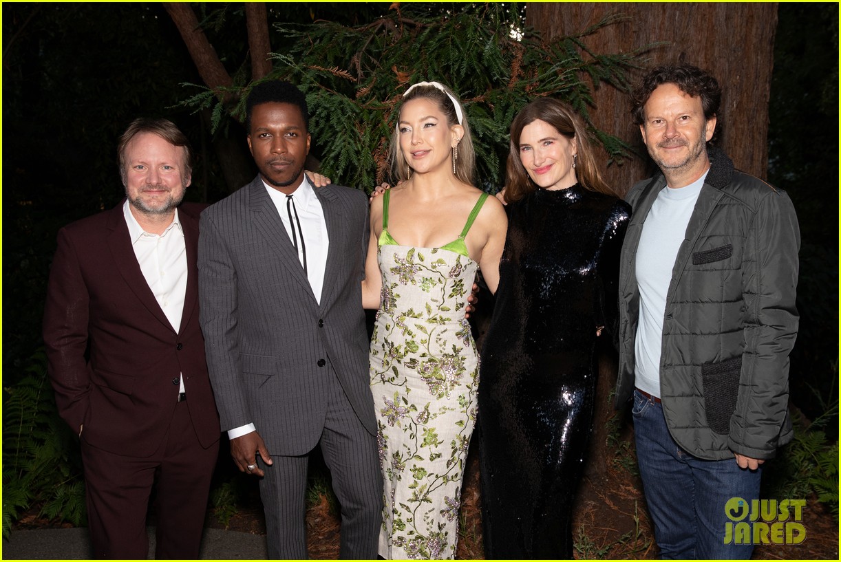 'Knives Out' Sequel Will Get OneWeek Run in Theaters, Marking First