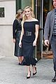 reese witherspoon two new appearances busy betty 05