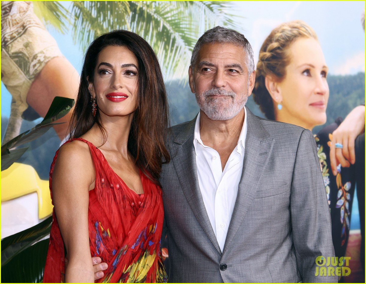 Julia Roberts & Clooney Bring Star Power to 'Ticket to Paradise