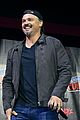 tom welling joins winchesters surprise appearance nycc panel 01
