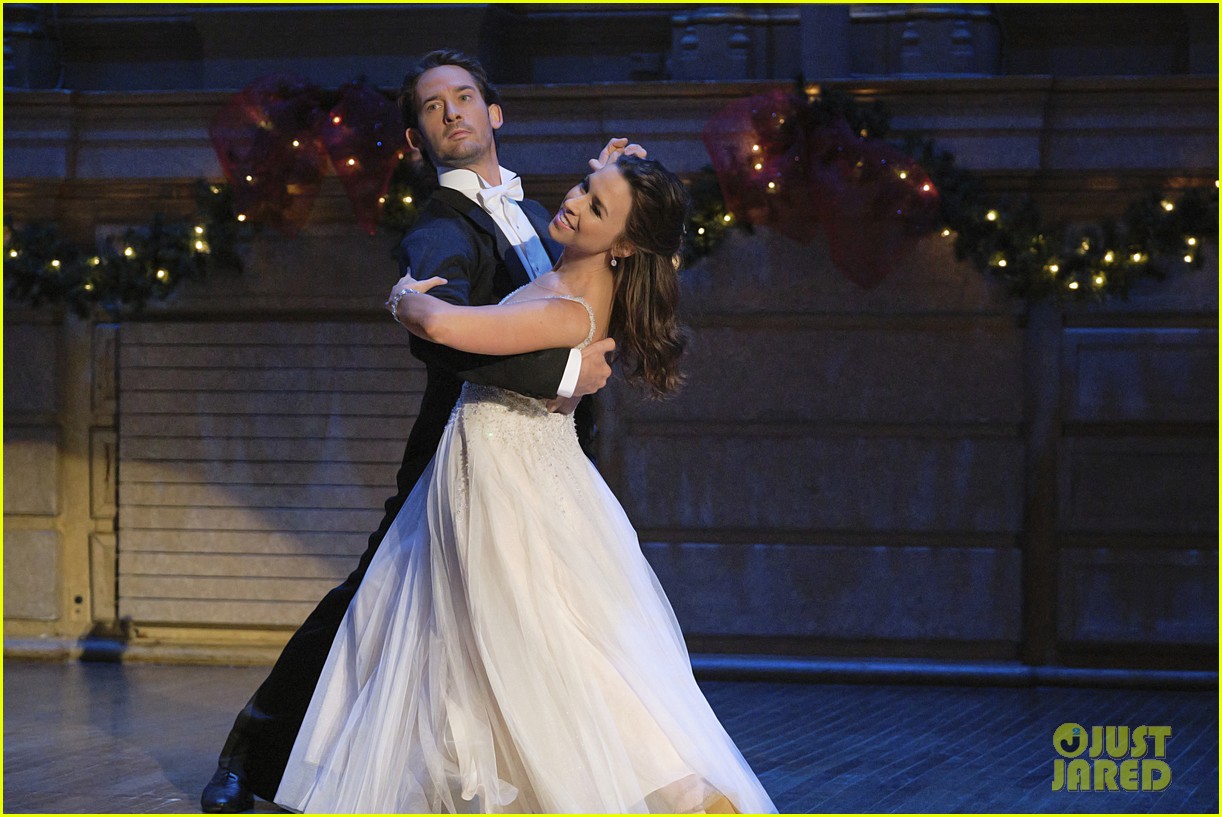 Will Kemp Signs New Deal With Hallmark Channel Will Develop Produce New Projects Photo Hallmark Channel Will Kemp Pictures Just Jared Will Kemp Signs New Deal With Hallmark Channel Will Develop Produce New Projects Photo Hallmark Channel Will Kemp Pictures Just Jared