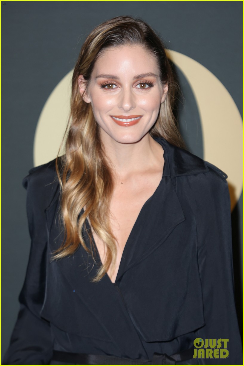 Gigi Hadid Rocks Blue Velvet Suit for WWD Honors Awards 2022 Photo