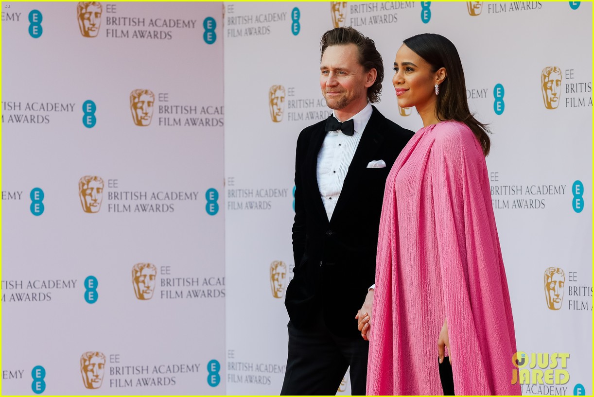 zawe ashton welcomes first baby with tom hiddleston report 034845180