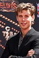 austin butler says he cries every time he watches this elvis presley performance 10