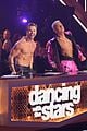 derek hough shirtless on dancing with the stars 04