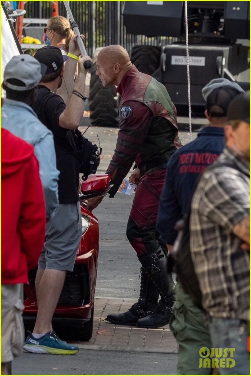 Dwayne Johnson Wears All-Leather Look While Filming 'Red One' Scenes ...