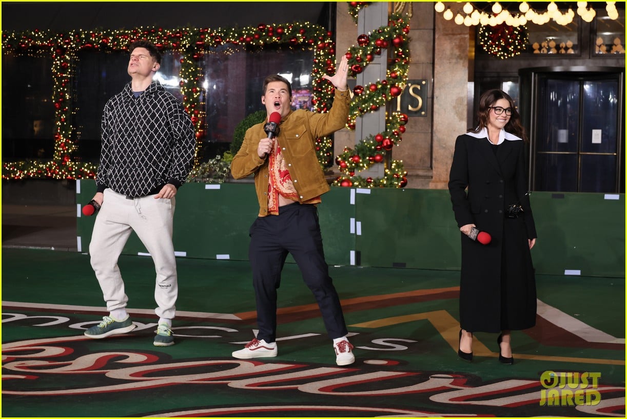 Sarah Hyland Reveals She Auditioned For 'Pitch Perfect 2' While