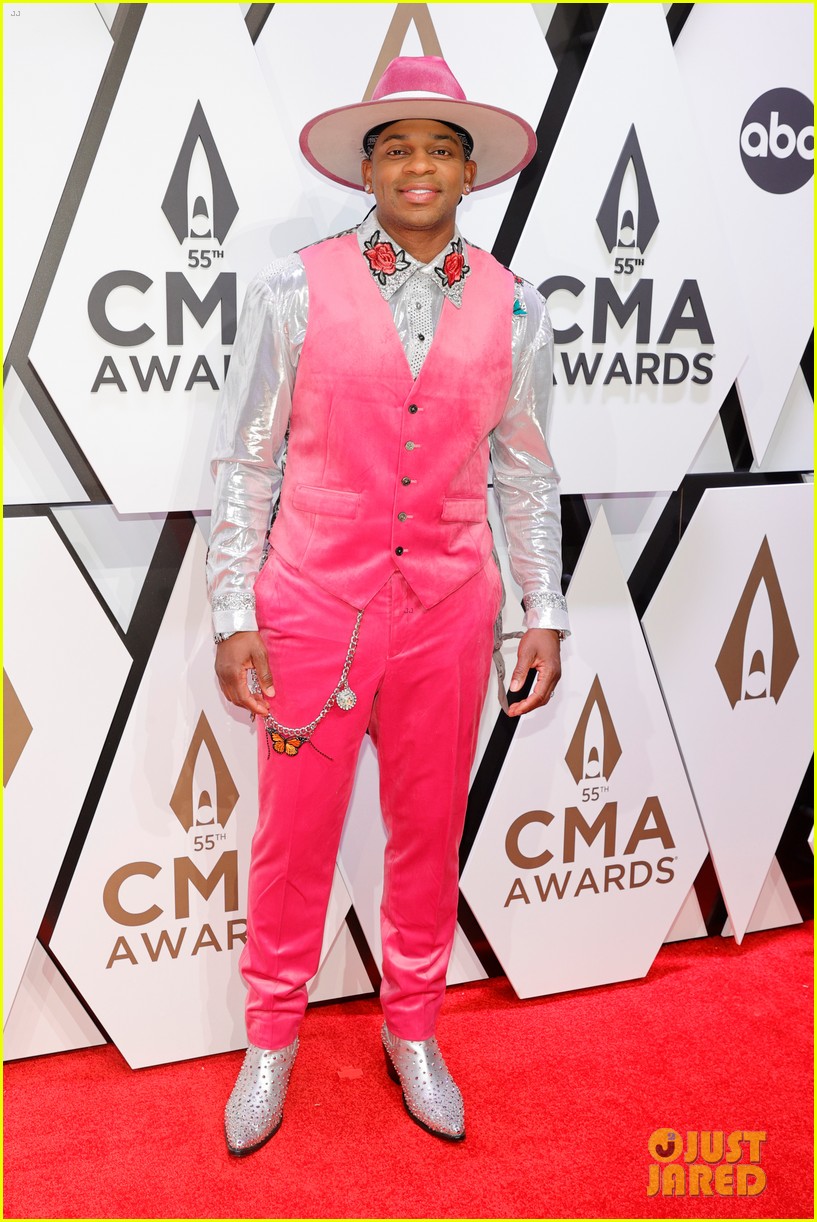 Here's Why Jimmie Allen Is No Longer Performing at CMA Awards 2022