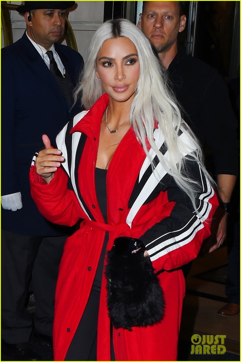 Photo: kim kardashian grabs dinner at zero bond second night in a row