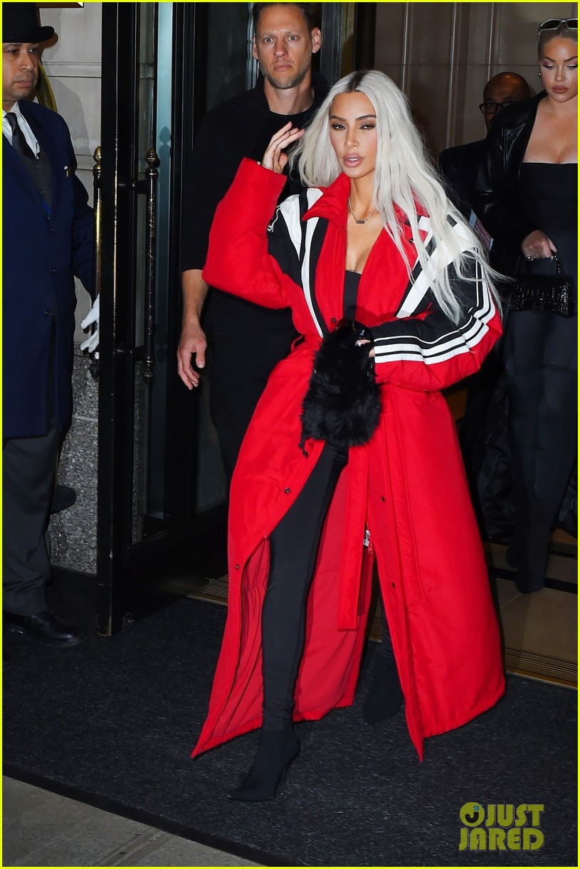 Photo: kim kardashian grabs dinner at zero bond second night in a row