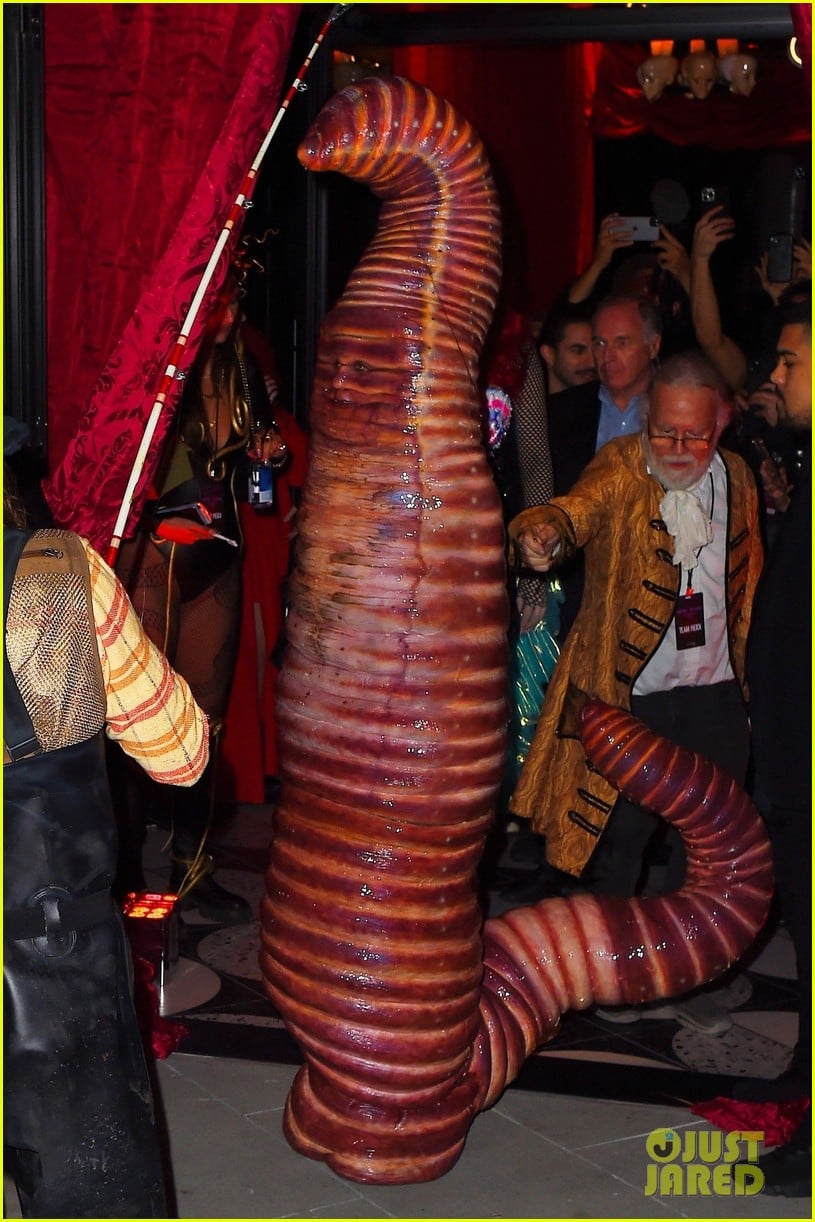 heidi klum halloween costume worm 154848100