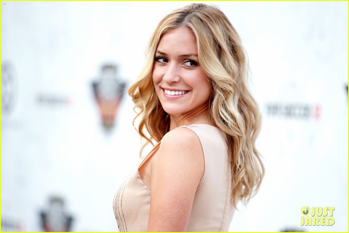 Photo lauren conrad appearing on kristin cavallari podcast 04 Photo