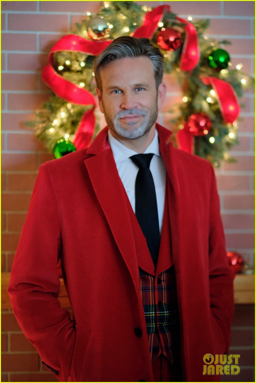 Photo lights camera christmas hallmark pics 26 Photo 4850322 Just Jared Entertainment News