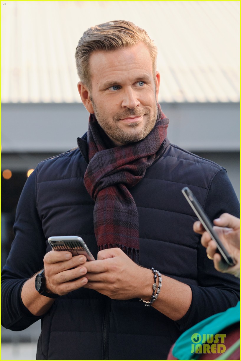 John Brotherton Plays A Perfect Santa Next To Kimberley Sustad in