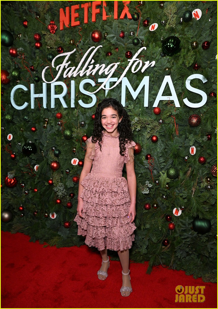 Lindsay Lohan & Husband Bader Shammas Make Red Carpet Debut at 'Falling