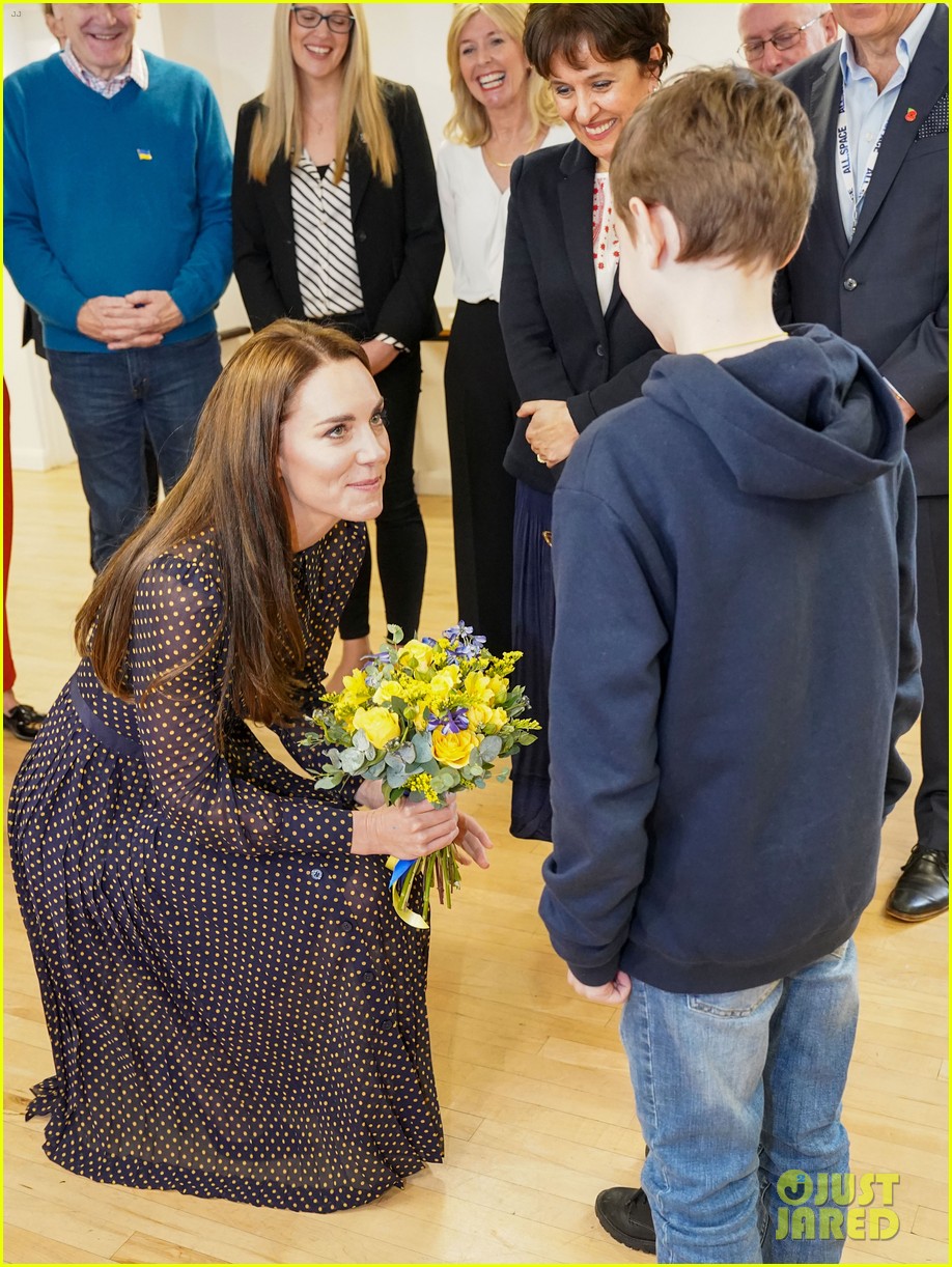 Kate Middleton Visits Ukrainian Families Displaced By the War : Photo