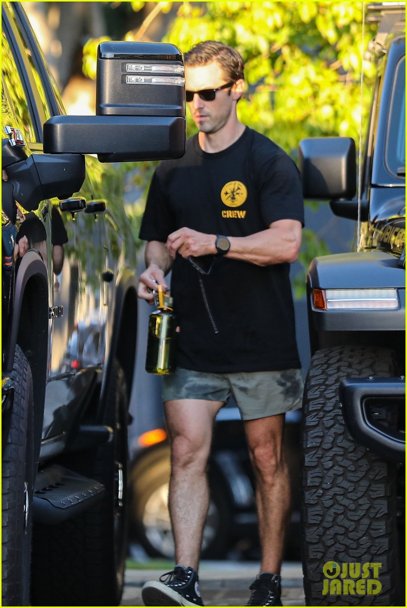 Milo Ventimiglia Is Looking Fit After Starting His Week With a Workout