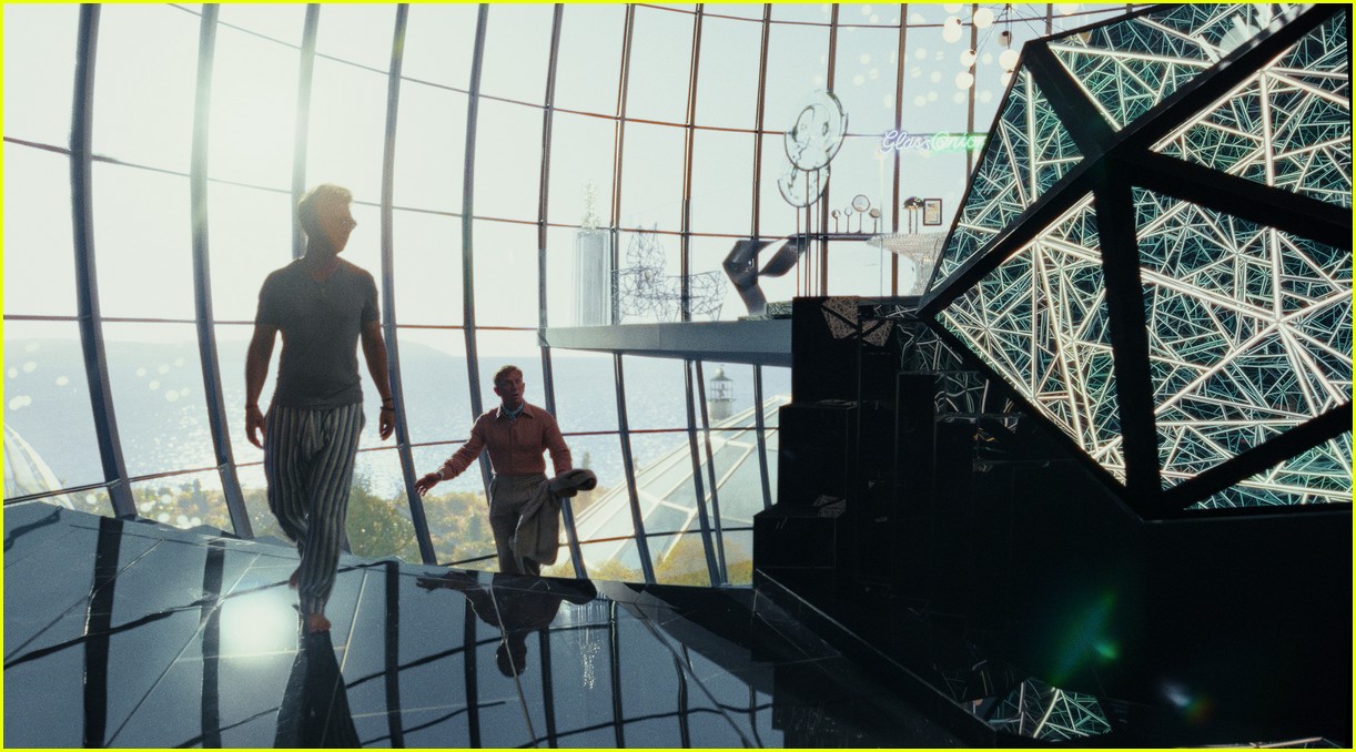 'Glass Onion' (aka 'Knives Out 2') Trailer Debuts Online, Teases a Big