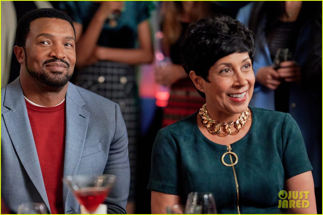 Ledisi & Roger Cross Fake An Engagement in Hallmark's 'All Saints