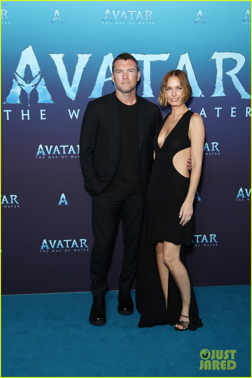 Photo: sam worthington lara worthington avatar way water sydney