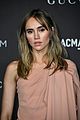 suki waterhouse lied about washing hair with coca cola 03