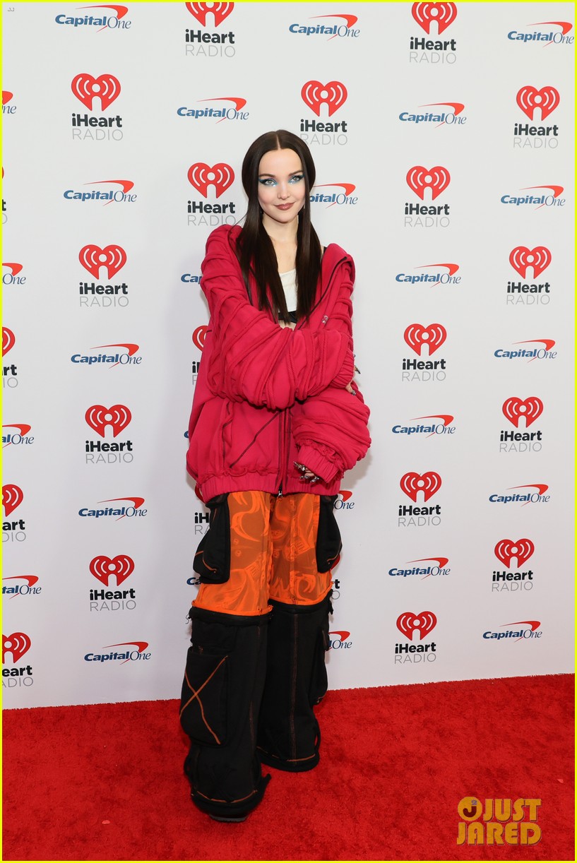 Nick Carter Performs With Backstreet Boys at NYC Jingle Ball 2022 Amid Sexual Assault Claims