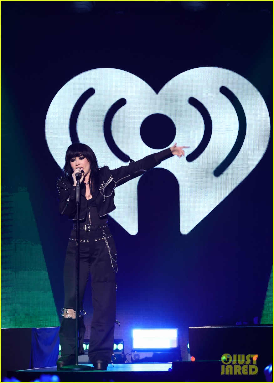 Nick Carter Performs With Backstreet Boys at NYC Jingle Ball 2022 Amid Sexual Assault Claims