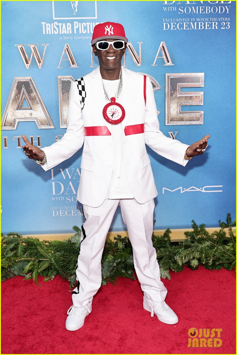 Flavor Flav Recreates Whitney Houston&rsquo;s Iconic Super Bowl Tracksuit