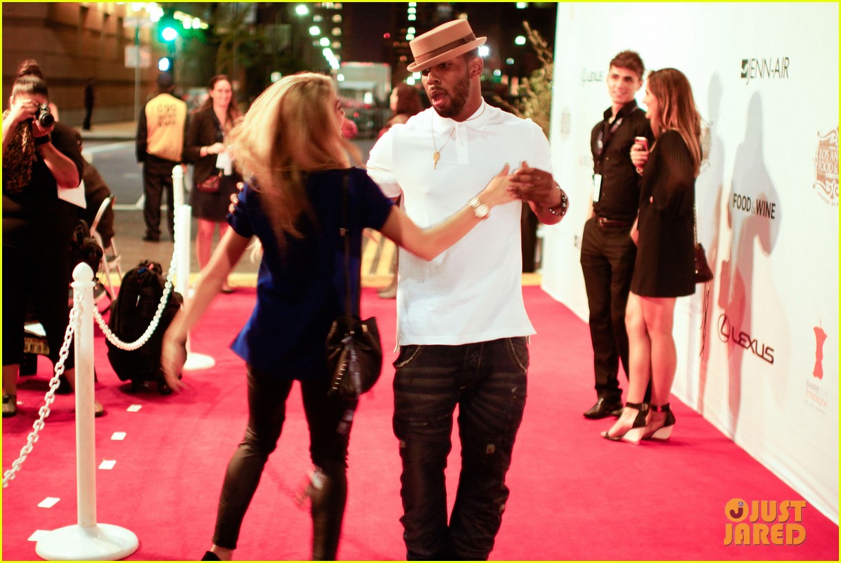 Stephen 'tWitch' Boss' Wife Allison Holker Confirms His Death, Releases(02)