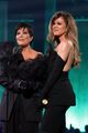 khloe kardashian kris jenner accept reality tv peoples choice awards 03