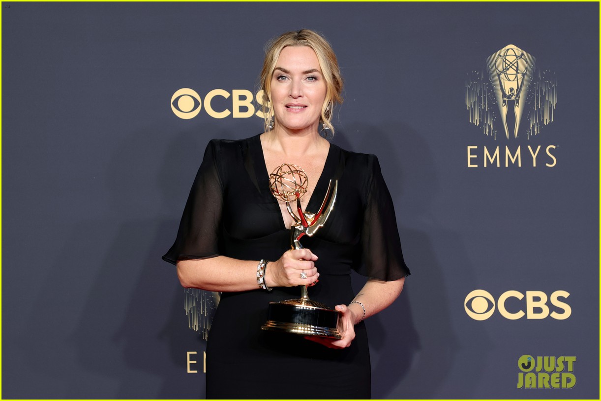 Kate Winslet Opens Up About the Time She 'Nearly Did a Poo' Onstage