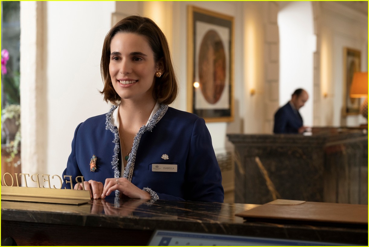 &lsquo;The White Lotus&rsquo; Creator Explains Why [SPOILER] Died in the Finale