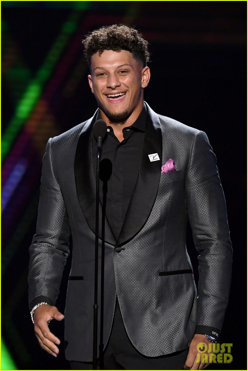 Patrick Mahomes Shares How He & Brittany Mahomes Chose Their Son's