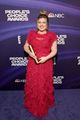 kelly clarkson brings daughter river to peoples choice awards 05