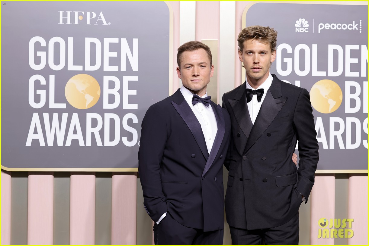 'Elvis' Star Austin Butler Rocks A Cool Bow Tie at Golden Globes 2023