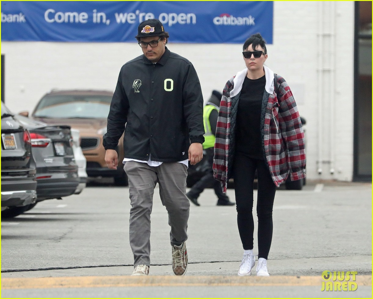 Amanda Bynes & OnAgain Boyfriend Paul Michael Run Errands Together in