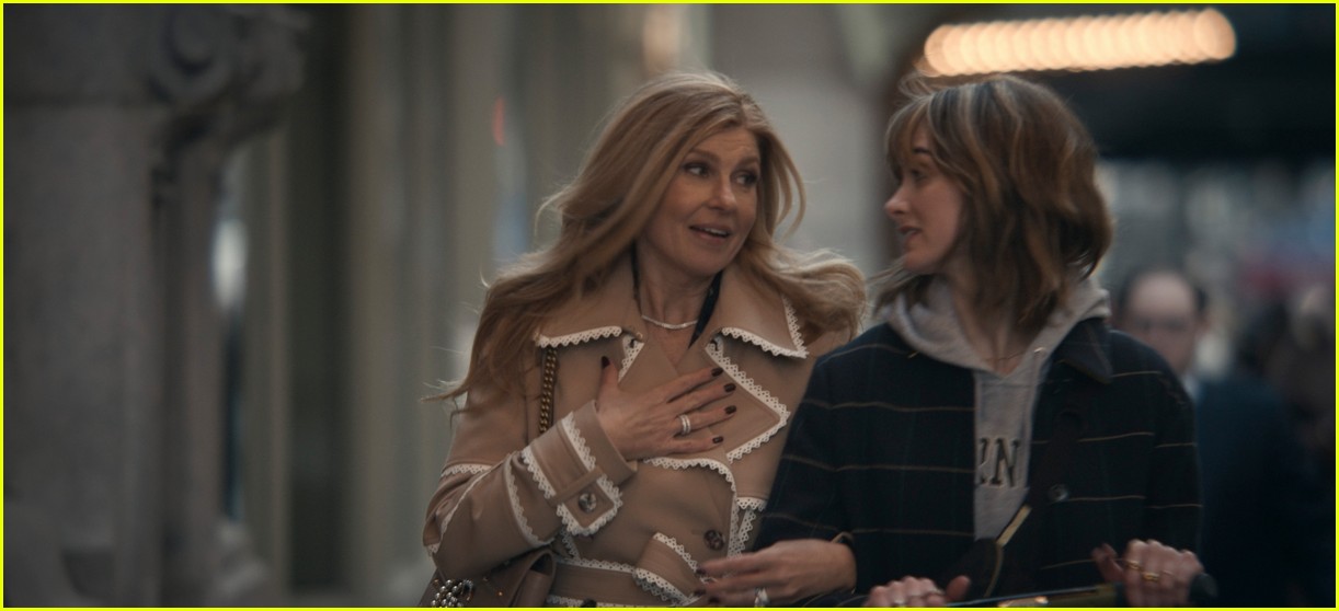 Aktiv forlade at forstå Taylor Schilling & Connie Britton Star in 'Dear Edward,' New Series from 'Friday  Night Lights' Creator - Watch the Trailer!: Photo 4882911 | Amy Forsyth,  Anna Uzele, apple tv+, Audrey Corsa, Brittany