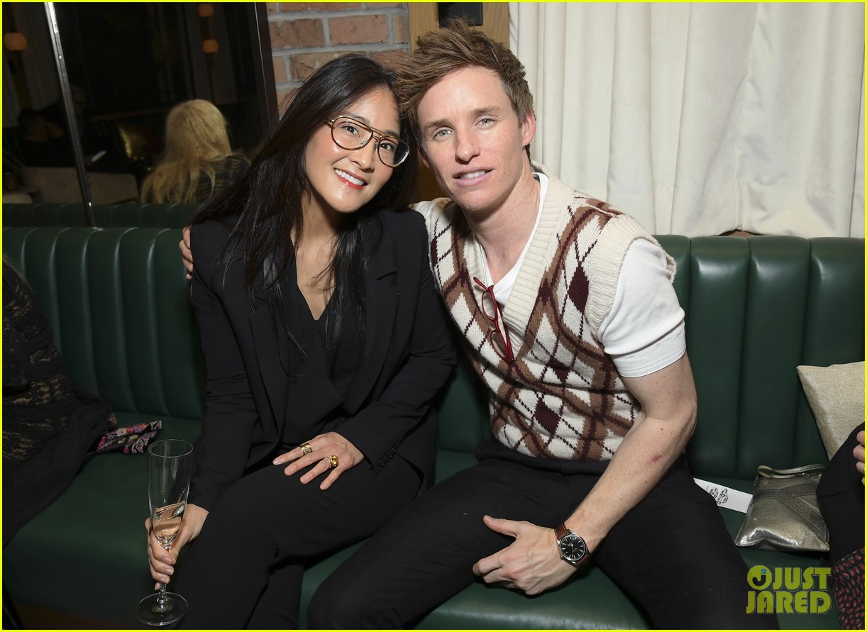 Kate Hudson, Jenna Ortega & More Netflix Stars Celebrate the Golden