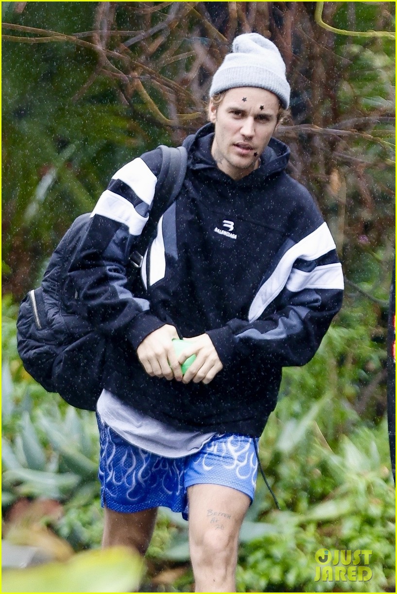 Justin Bieber Shows Off Dirty Balenciaga Sneakers  PAPER Magazine