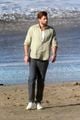 liam hemsworth films scenes with a camel lonely planet in malibu 11