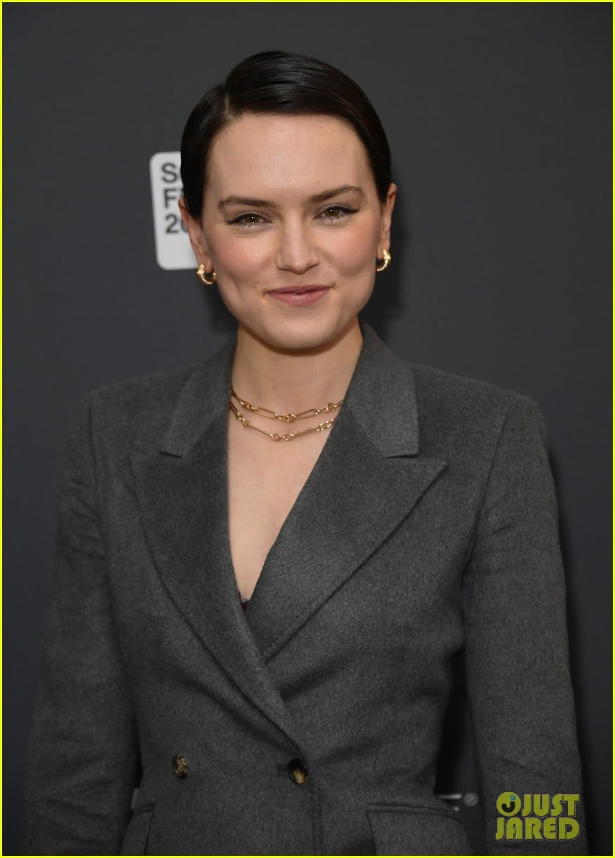 Daisy Ridley Gets Husband Tom Bateman's Support at Sundance Film ...