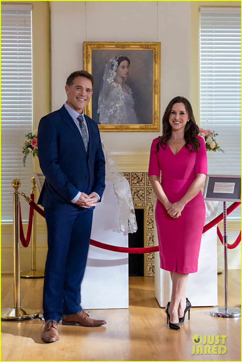 Lacey Chabert Has Big News To Share With Kevin McGarry In 'The Wedding