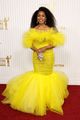 angela bassett yellow dress to sag awards 01