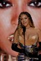 beyonce makes history with 32 win at grammys 06