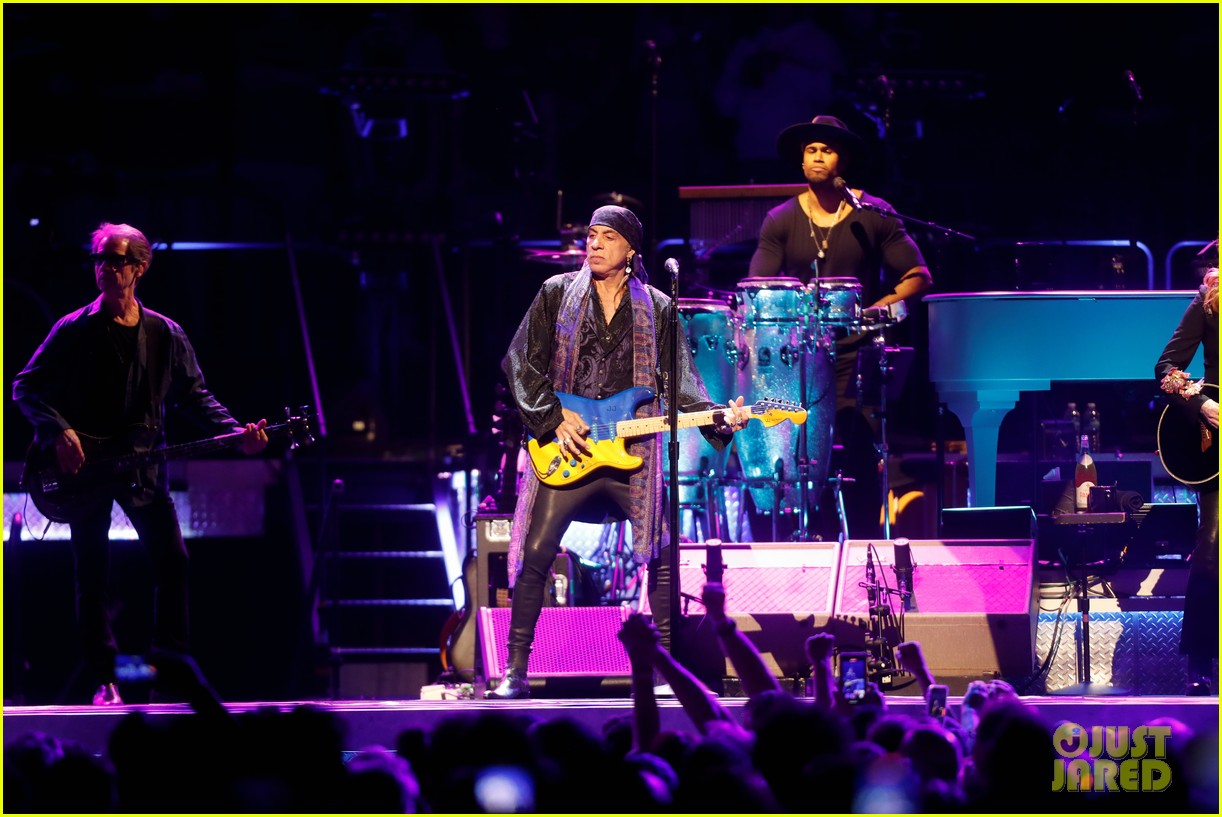 Bruce Springsteen Set List for 2023 Concert Tour Revealed After First