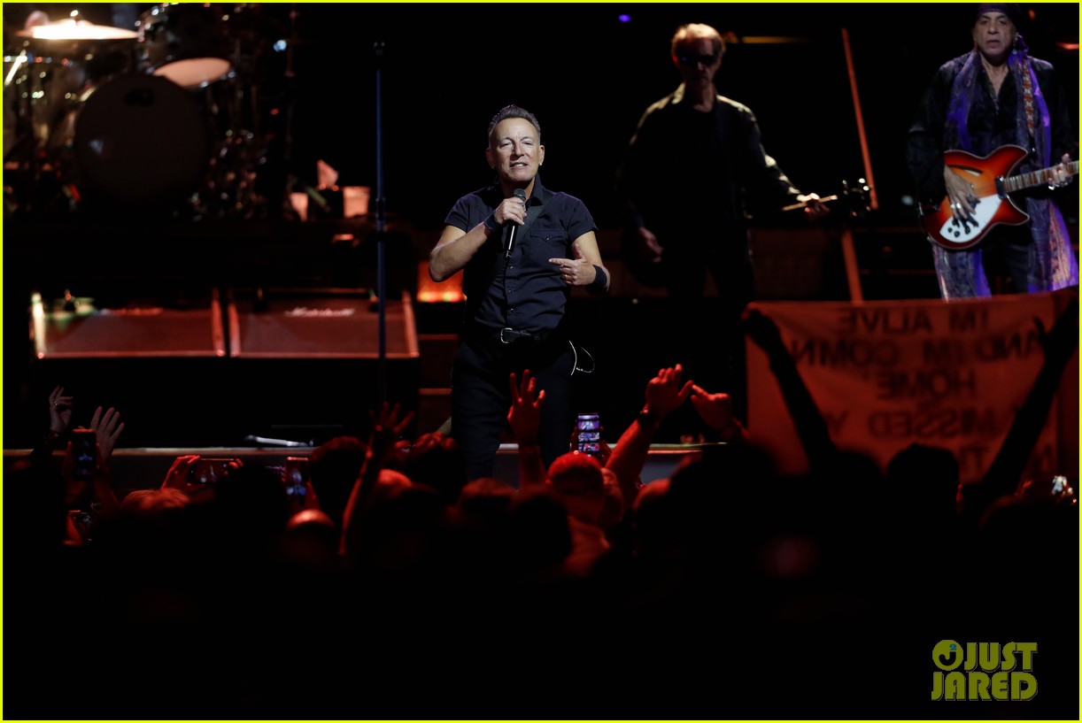 Bruce Springsteen Set List for 2023 Concert Tour Revealed After First