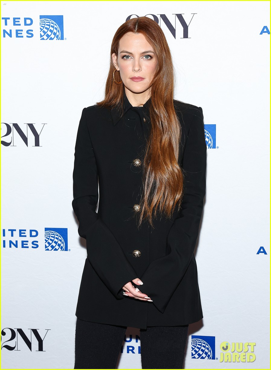 Riley Keough Lied During Her Audition For 'Daisy Jones & The Six(02)
