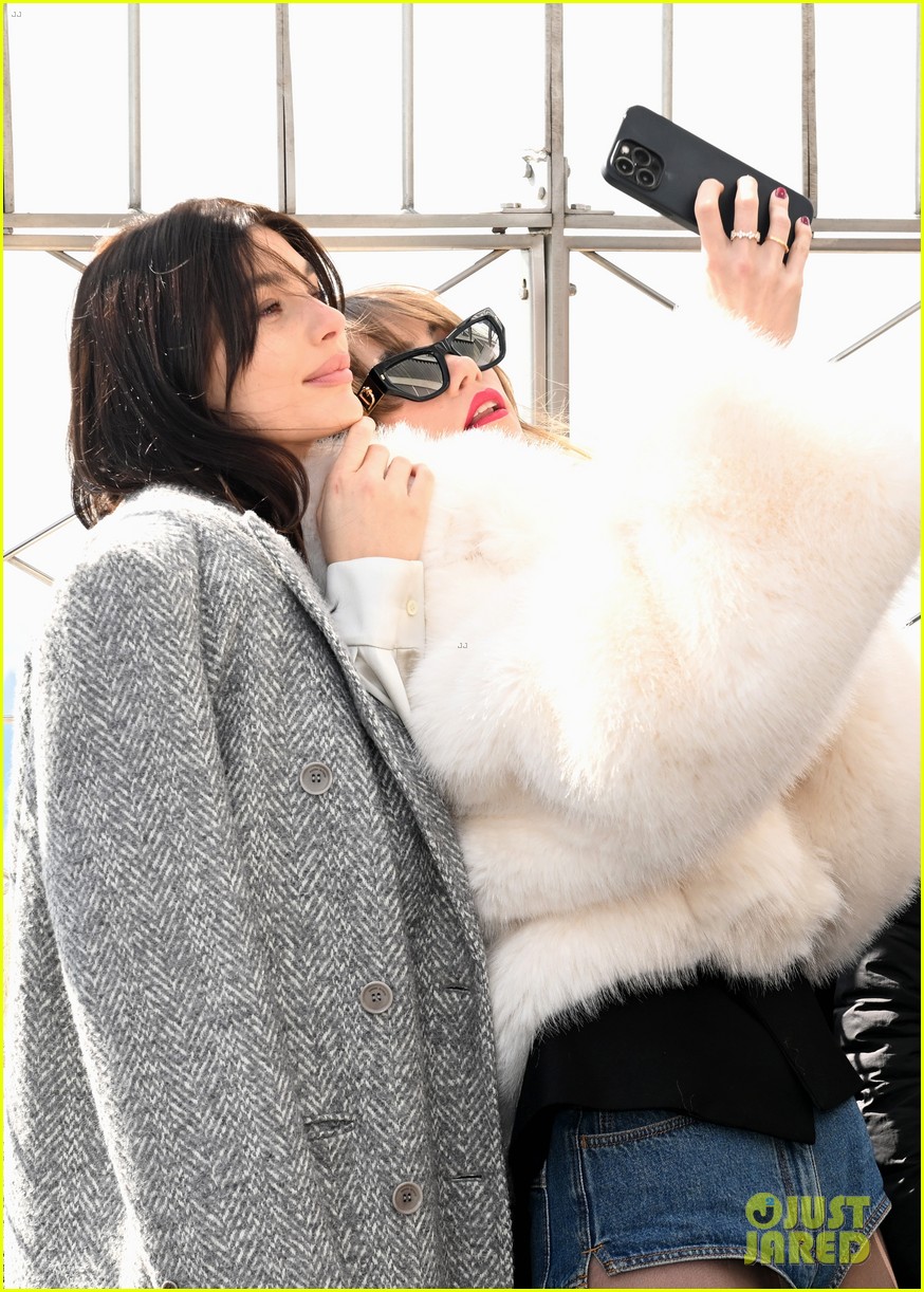 Riley Keough Lied During Her Audition For 'Daisy Jones & The Six