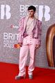 tom daley pink outfit to brits dustin lance black 02